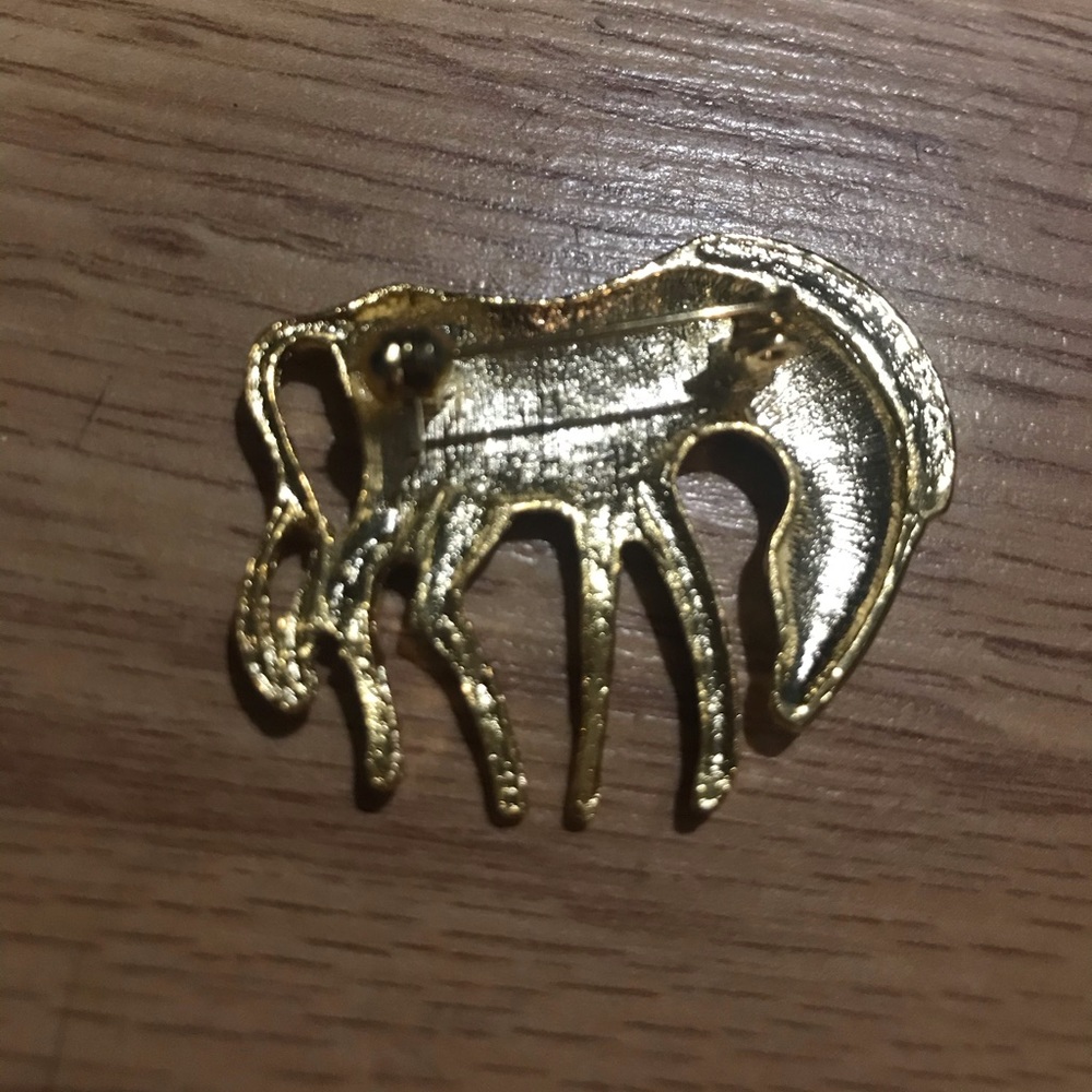 Gold zebra brooch - Picture 3 of 6
